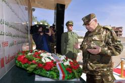 بالصور.. قايد صالح يترحم على روح الشهيد “شيحاني بشير”