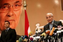 شفيق : أثق أننى الفائز الشرعى