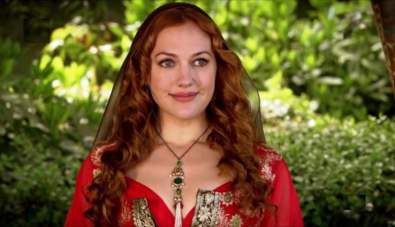 بالصورة ..هكذا كانت مريم أوزرلي في سن 16 سنة