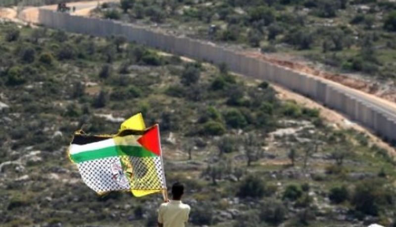 البنك الدولي : السلطة الفلسطينية تواجه عجزا قدره 400 مليون دولار