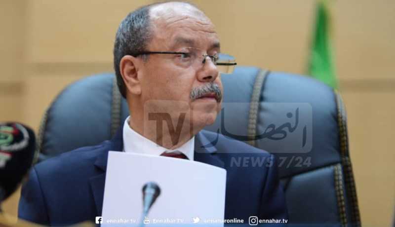 زغماتي: ترجمة الوثائق الصادرة بغير اللغة العربية إجراء يتناقض مع الواقع الجزائري