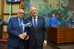 بالصور.. ولد عباس ينصب بوعبد الله رئيسا للكتلة البرلمانية للأفلان