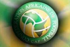 الكاف تمنح الوسام الذهبي لأربع شخصيات كروية افريقية