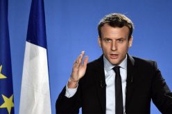 ماكرون يدعو إلى مساعدة ليبيا لاستعادة إستقرارها