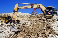 شركة‮ ‬تيكسيرا‮ ‬البرتغالية تنجز شطرا من الطريق السيّار برمال مستثمرة فلاحية