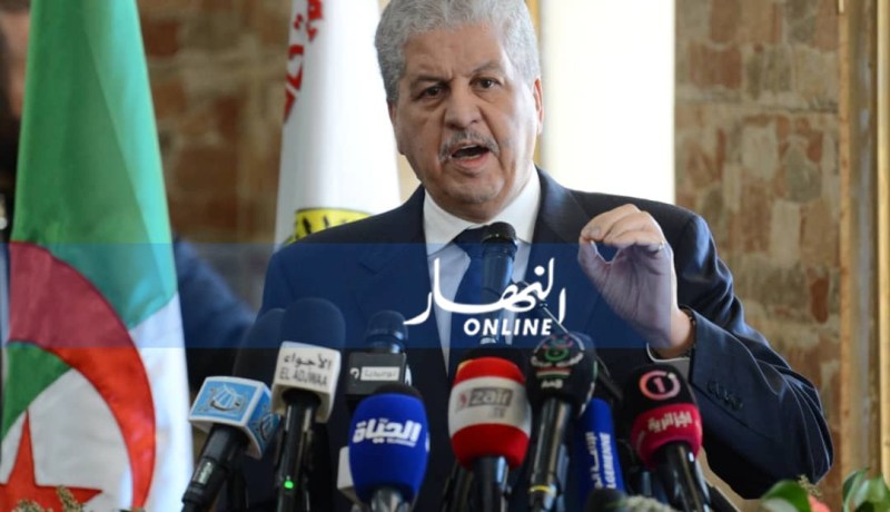 سلال يدعو الحركة الجمعوية لمشاركتها في الندوة الوطنية ومساندة بوتفليقة