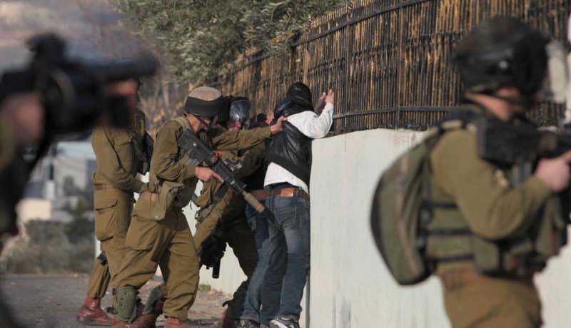 الإحتلال الإسرائيلي يعتقل 3 فلسطينيين في القدس المحتلة