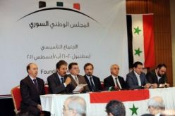 المجلس الوطني السوري يوافق على مرحلة انتقالية تقودها شخصية من النظام