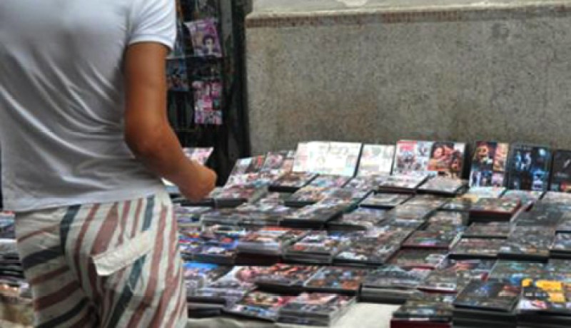 حجز حوالي 4 آلاف قرص مضغوط مقلد بسطيف
