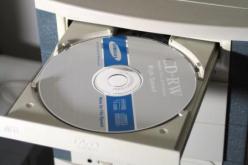 تداول أقراص مضغوطة عن أحداث 5 أكتوبر 88 بين الشباب