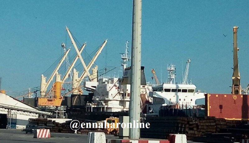 غلق الطريق يكبّد ميناء بجاية خسارة 200 مليون كل ساعة