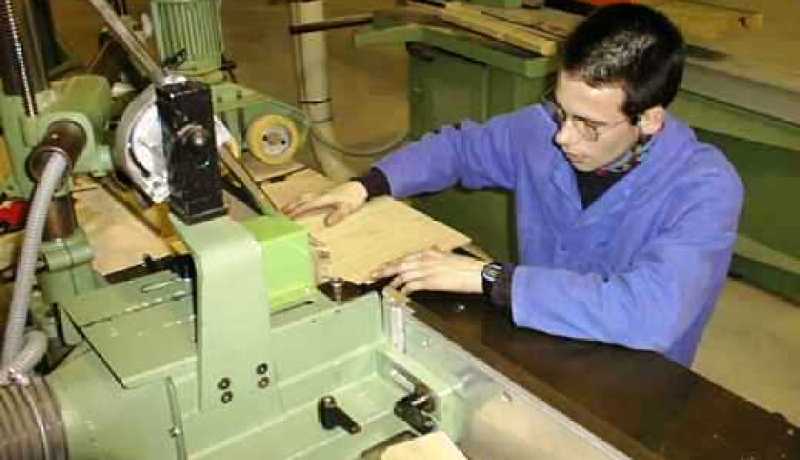 معهدان وطنيان للتكوين المهني في طور الإنجاز بالشلف