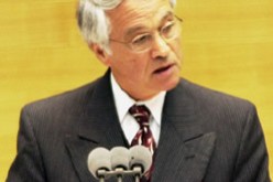 شكيب خليل يؤكد أن مجمع سونطراك و جميع فروعه تسير بطريقة عادية