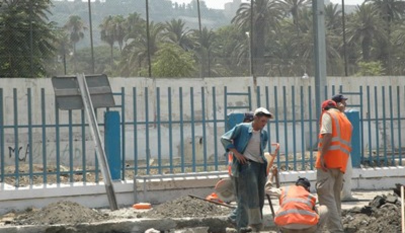 زيادات في أجور العمال المتعاقدين ابتداء من جانفي جراء تخفيضIRG