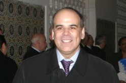 مائة مليار في الجزائر و24 ألف مليار في باريس!