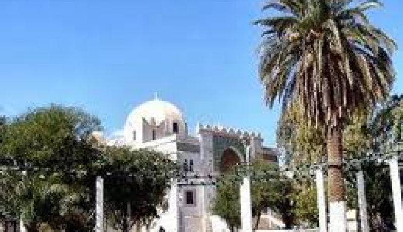 مؤسس وشيخ الزاوية المشرقية بتيسمسيلت في ذمة الله