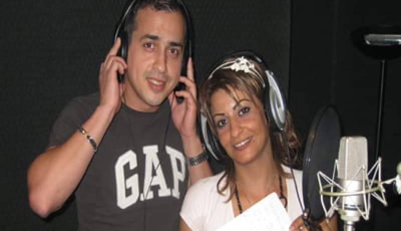 لدواعٍ‮ ‬أمنية‮ ..‬وَضع الهاتف النقال للشابة سهام تحت أجهزة التنصت‮!‬