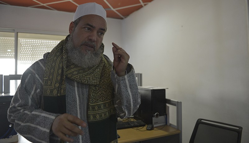 الاستنجاد بالشيخ شمس الدين لمحاربة الدجّالين