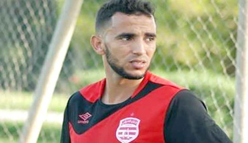 رئيس الحكومة التونسي يتدخل ويأمر النادي الإفريقي بدفع 7.5 مليار سنتيم لمولودية العلمة