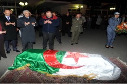 جثمان الفنان شريف خدام يوارى التراب بمسقط رأسه