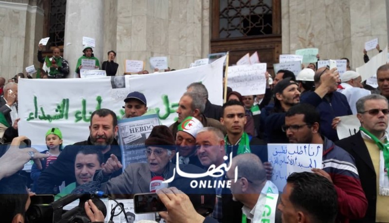 بالصور.. أبناء الشهداء ونقابة المهندسين والباحثون ينضمون للحراك الشعبي