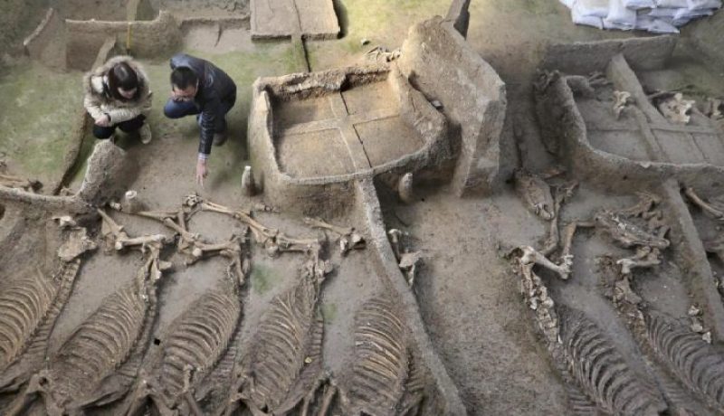 العثور على ثلاث مقابر أثرية عمرها 1800 سنة في الصين