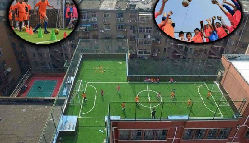 بالصور.. ملعب على سطح عمارة لتحقيق أحلام الأطفال !