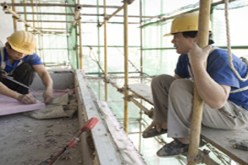 شجار بالأسلحة البيضاء بين الصينيين يخلف مقتل رعية بدفعه من الطابق الثاني للمبنى بأولاد شبل ببوفاريك