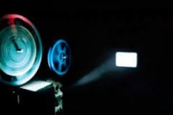 المخرجة الأميركية جوديث إيرولا تنشط ورشتين تكوينيتين بالجزائر العاصمة