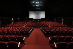 وزيرة الثقافة.. نعمل مع الداخلية لاسترجاع قاعات السينما من أجل منحها للفنانين