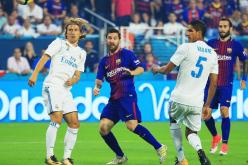 برشلونة يقهر ريال مدريد في كلاسيكو ودي مثير