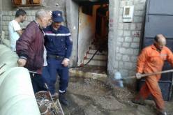 قـطـــرات مـن المـطــر تُـغـــرق مـديــنــــة الـقــل وتـفـــرض حـظـــرا للـتّـــجـــــوال في ســكـيــكـــــــــدة