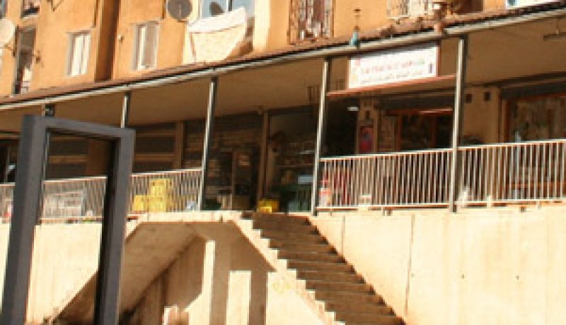 فضلو  التجارة الفوضوية هروبا من الضرائب : شباب المناطق النائية بمعسكر يعزفون عن المحلات التجارية