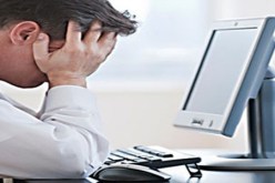 دراسة تؤكد أن العمل أزيد من 11 ساعة في اليوم يضاعف من خطر الإصابة بالاكتئاب