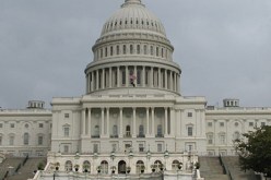 الجمهوريون يقترحون خطة بديلة لتجنب الهاوية المالية واوباما يرفض