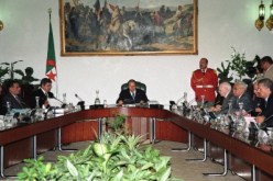 الجزائر:تصنيف الشهادات : مجلس الوزراء يلغي المرسوم الرئاسي رقم 315-10