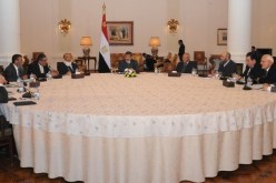 جلسة الحوار الوطني بمصر تنتهي بلجنة لتعديل الدستور