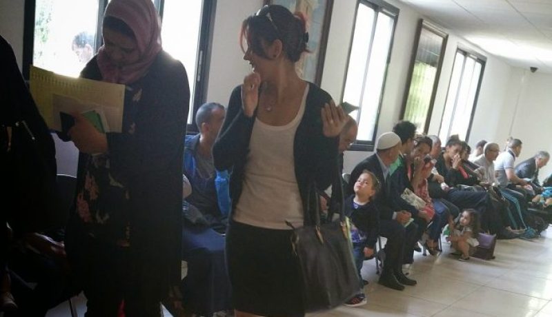 زيادات بأزيد من 300 بالمئة في رسوم الطوابع على إصدار الوثائق بالخارج