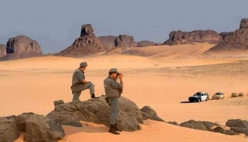 حجز شاحنة محملة ب 36 طن من المواد الغذائية و3 سيارات رباعية الدفع ببرج باجي مختار