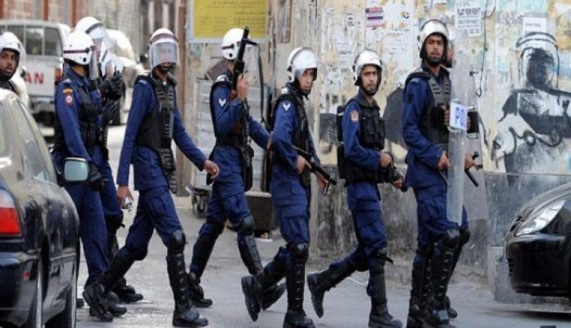 توقيف شرطي بحريني  صفع  مواطنا