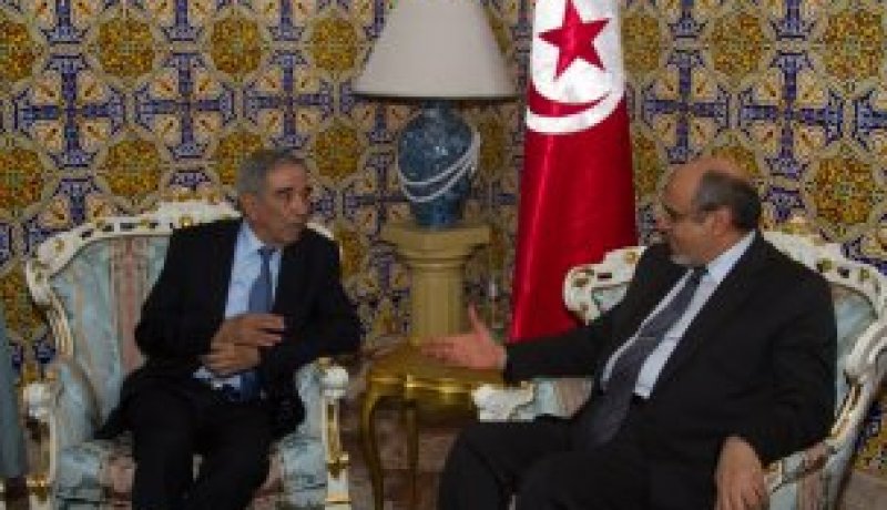 اتفاق أمني تونسي جزائري لمكافحة الإرهاب على الحدود