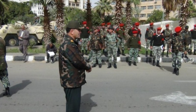 مسيرات ليلية بمدينة مصرية لمواصلة العصيان