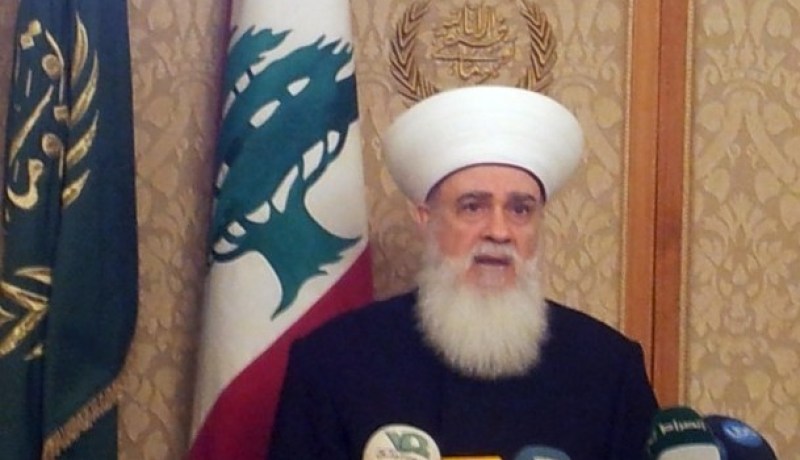 مفتي لبنان يطالب حزب الله بـ”رفع الغطاء” عن مهاجمي العلماء