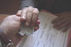 الجزائر تتراجع الى المرتبة 81 بسبب تكاليف الإرهاب والرشوة