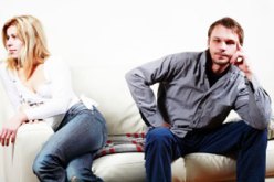 ‮ ‬حتى في‮ ‬عيد المرأة لا‮ ‬يتذكرني‮ ‬زوجي‮ ‬ولو بوردة