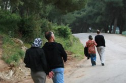 طالبة بالثانوي‮ تتزعم عصابة لسرقة أصدقائها