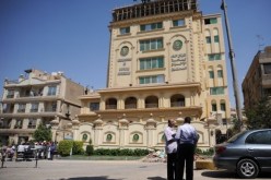 النطق بالحكم في حل جماعة الإخوان بمصر 26 مارس