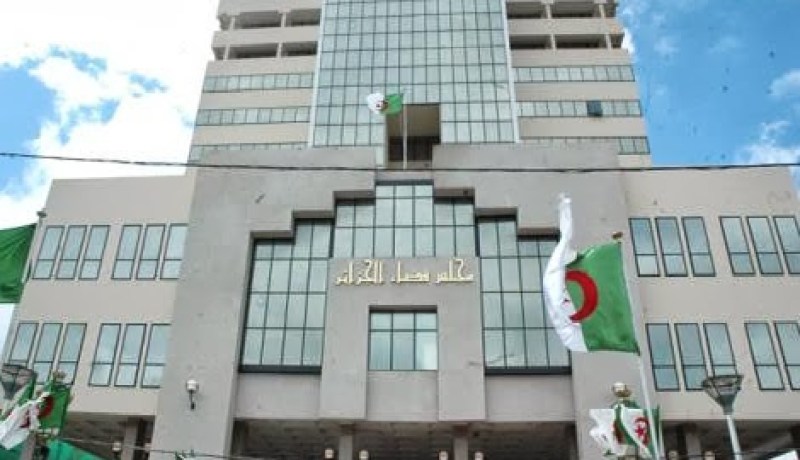 محاكمة 41 إرهابيا من بينهم زعيم تنظيم القاعدة عبد المالك درودكال يوم 16 فبراير