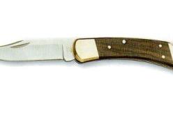 يطعن زوجته حتى الموت بعد أسبوع عسل في الوادي