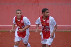 بن طيب يطعن الشباب في الوقت القاتل